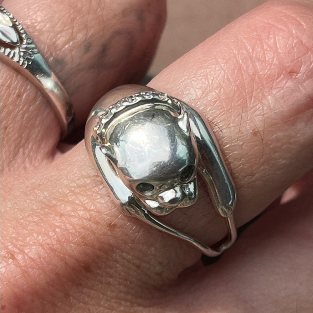 Sterling Panther wrap ring w/ Genuine Emerald eyes & Diamond collar - Picture 15 of 17